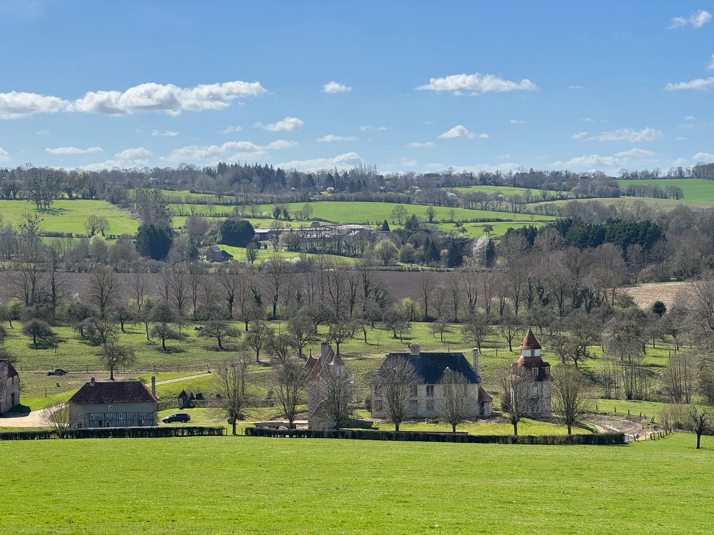 Le bocage du Pays d’Auge à Montreuil-en-Auge, ses haies et ses prairies